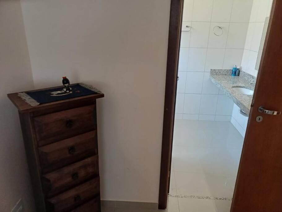Casa Aguas De Lindoia Com Acesso Ao Thermas エクステリア 写真